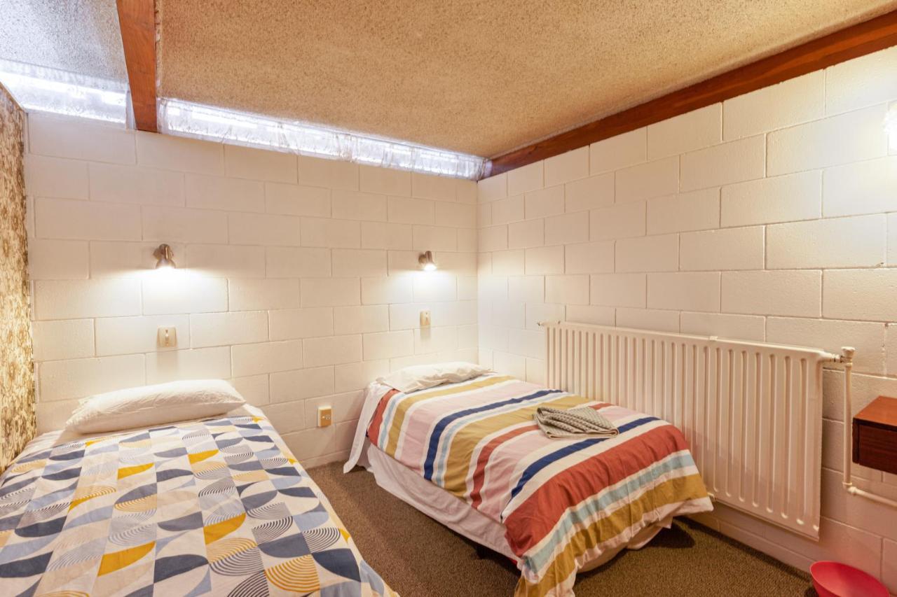 Aaryn Court Motel Rotorua Eksteriør bilde