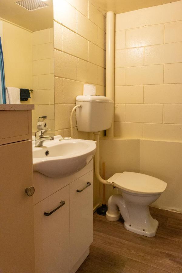 Aaryn Court Motel Rotorua Eksteriør bilde