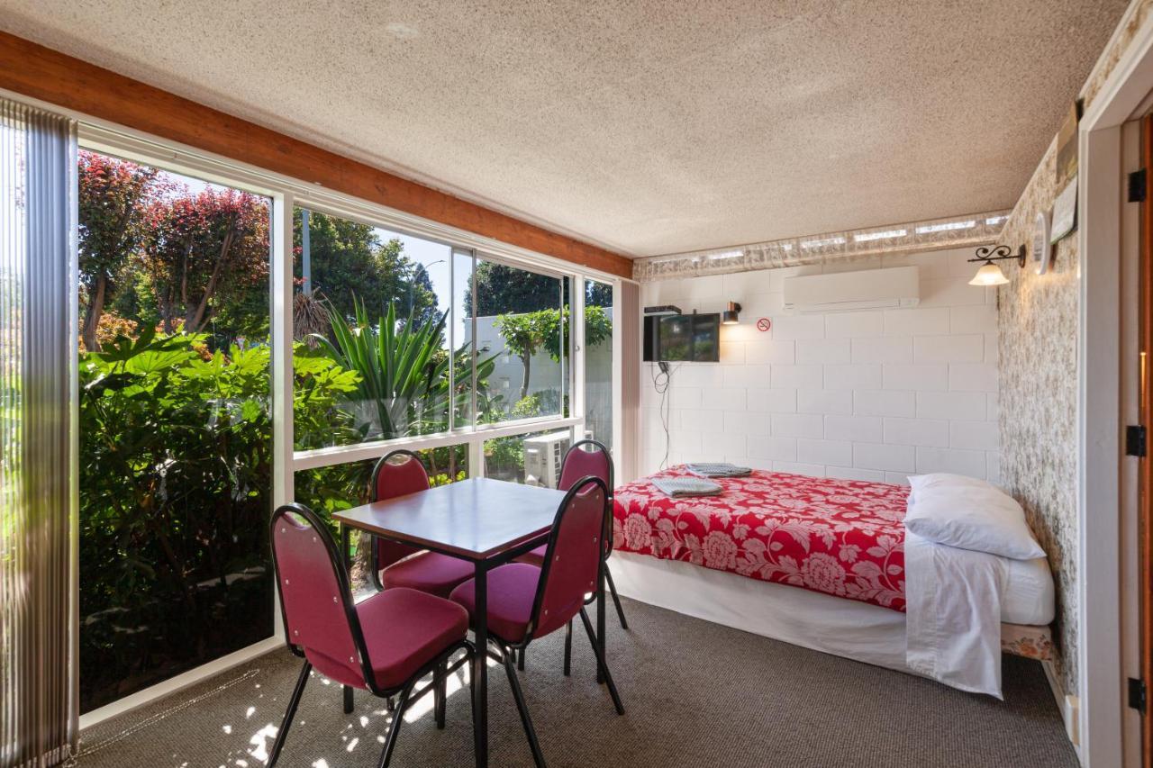 Aaryn Court Motel Rotorua Eksteriør bilde